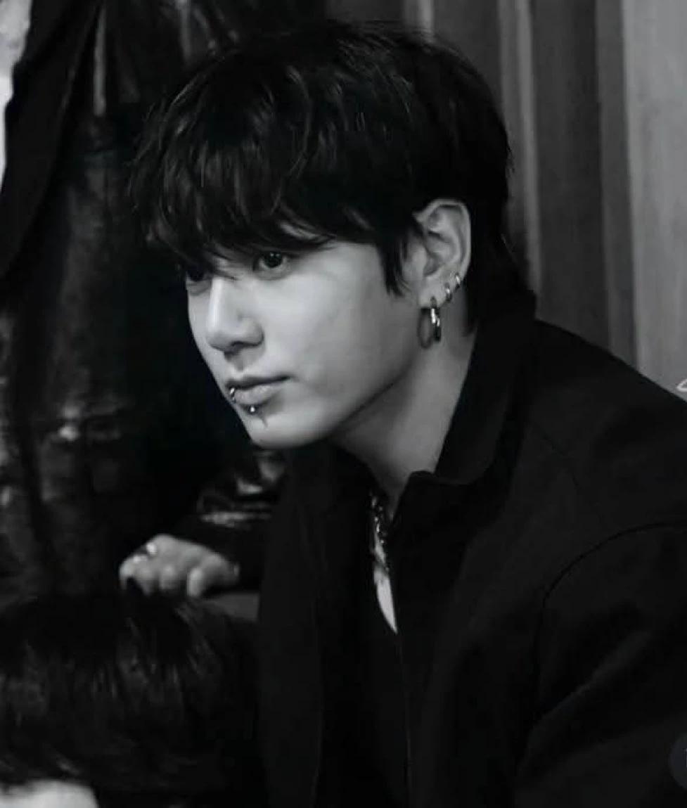 Jeon Jungkook thumbnail
