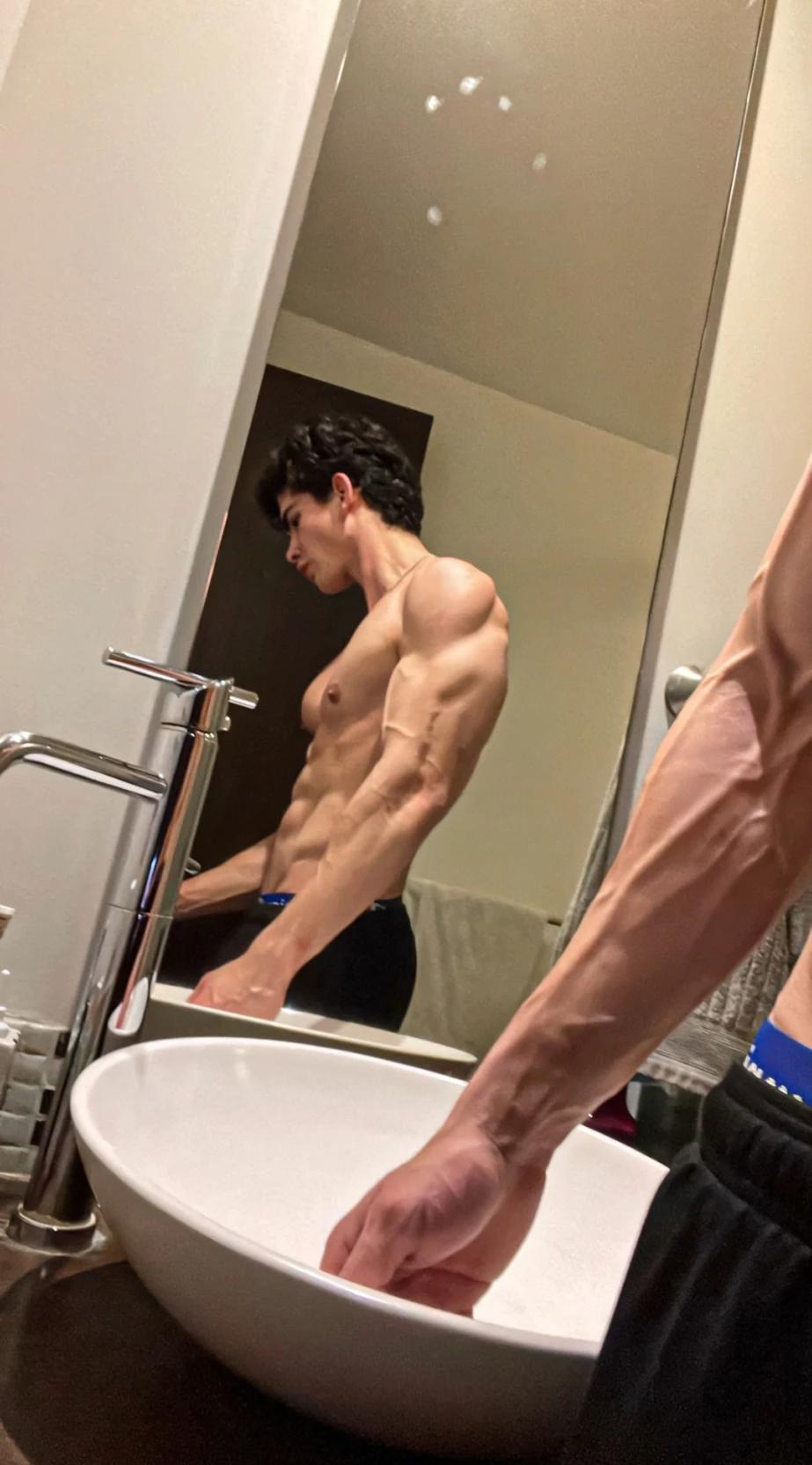 Victor Ponce thumbnail