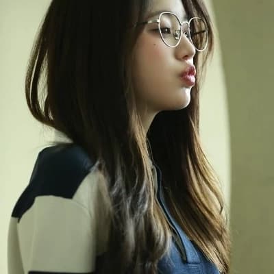 Jang Wonyoung thumbnail