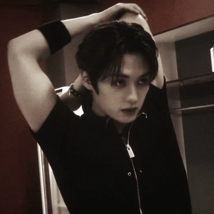 Lee Minho(Hyunho) thumbnail