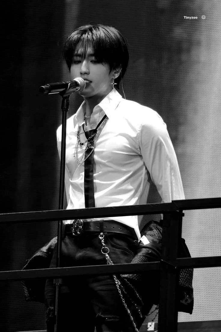 Han Jisung(Hyunsung) thumbnail