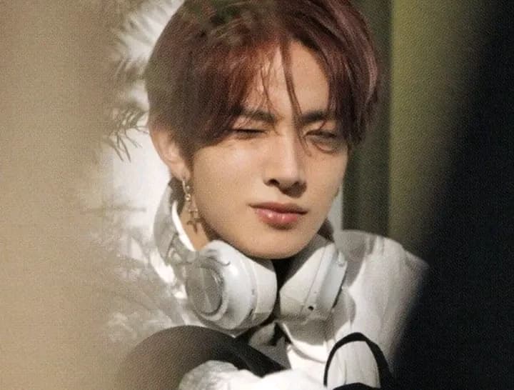 Heeseung thumbnail