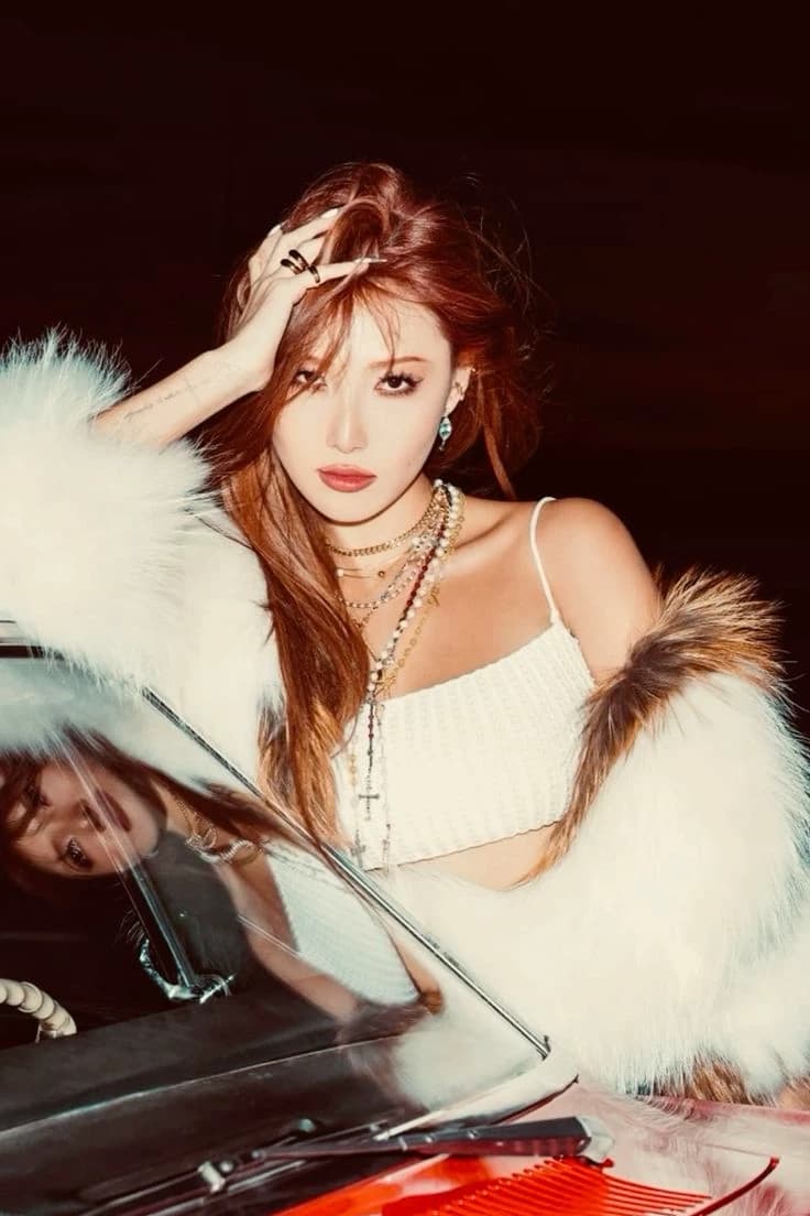 Hwasa (Ahn hee jin) thumbnail