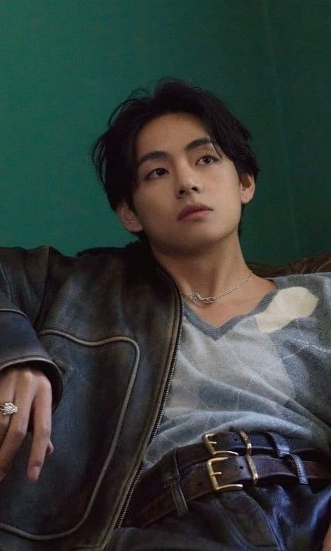 Kim taehyung thumbnail