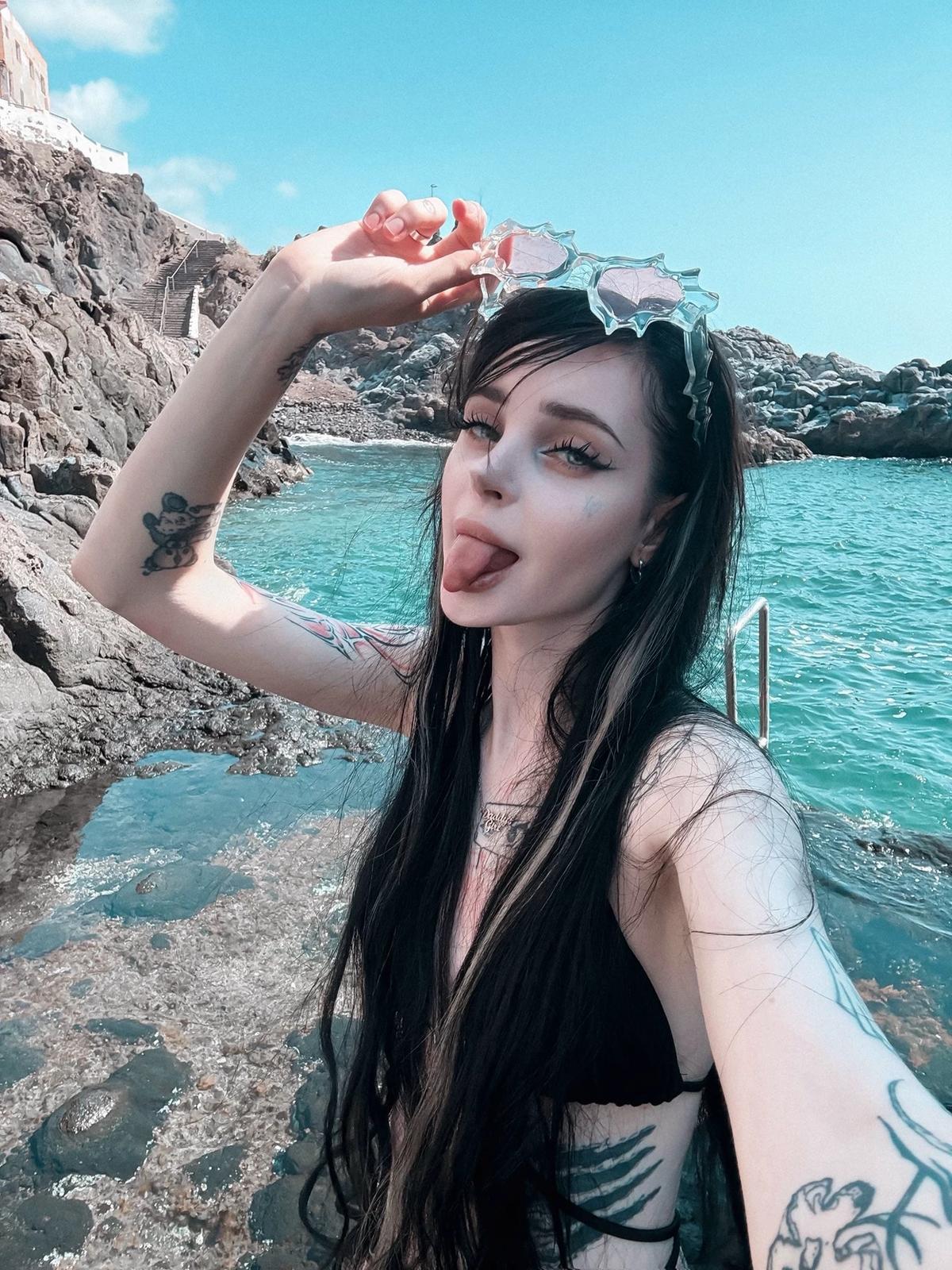 Valentina Pires thumbnail