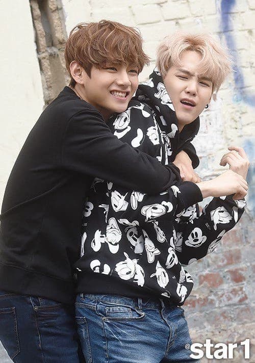 Min Yoongi and Kim Taehyung - Omegaverse thumbnail