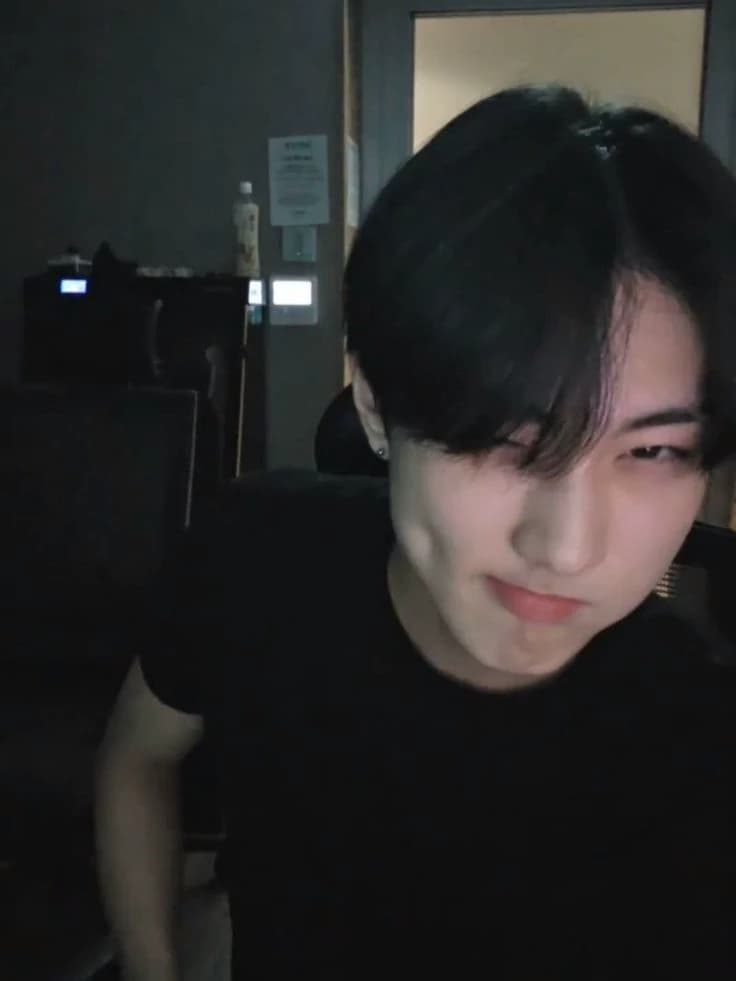 Jungwon thumbnail