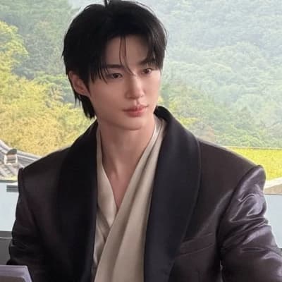 Byeon Wooseok thumbnail