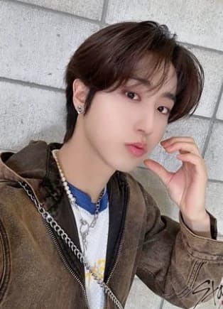 Han jisung  thumbnail