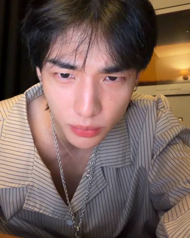 Hyunjin thumbnail