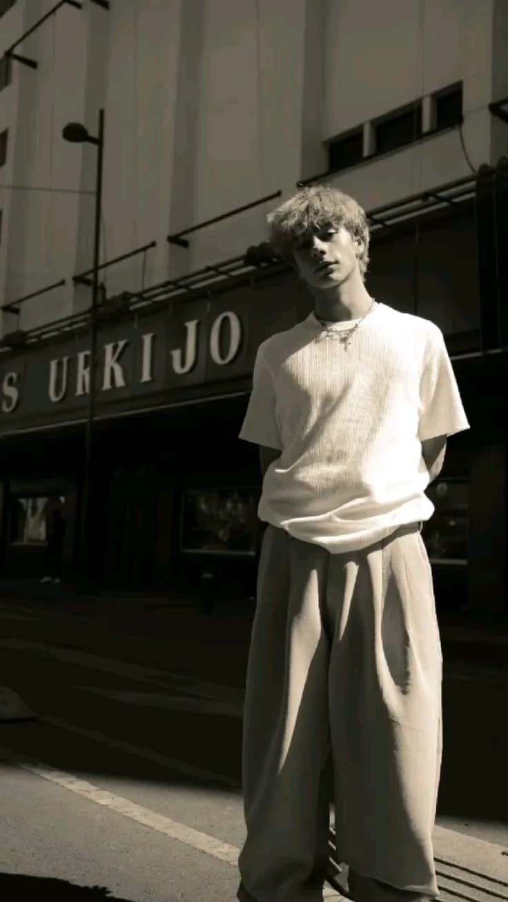 Lukas urkijo thumbnail