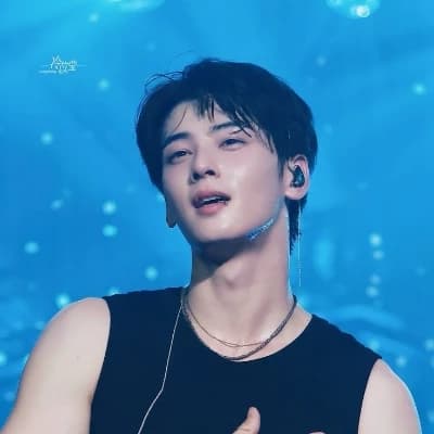 Cha Eun-woo thumbnail