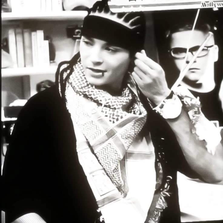 Tom Kaulitz - 2009 thumbnail