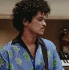 Bruno Mars thumbnail