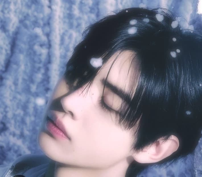 Sunghoon  thumbnail