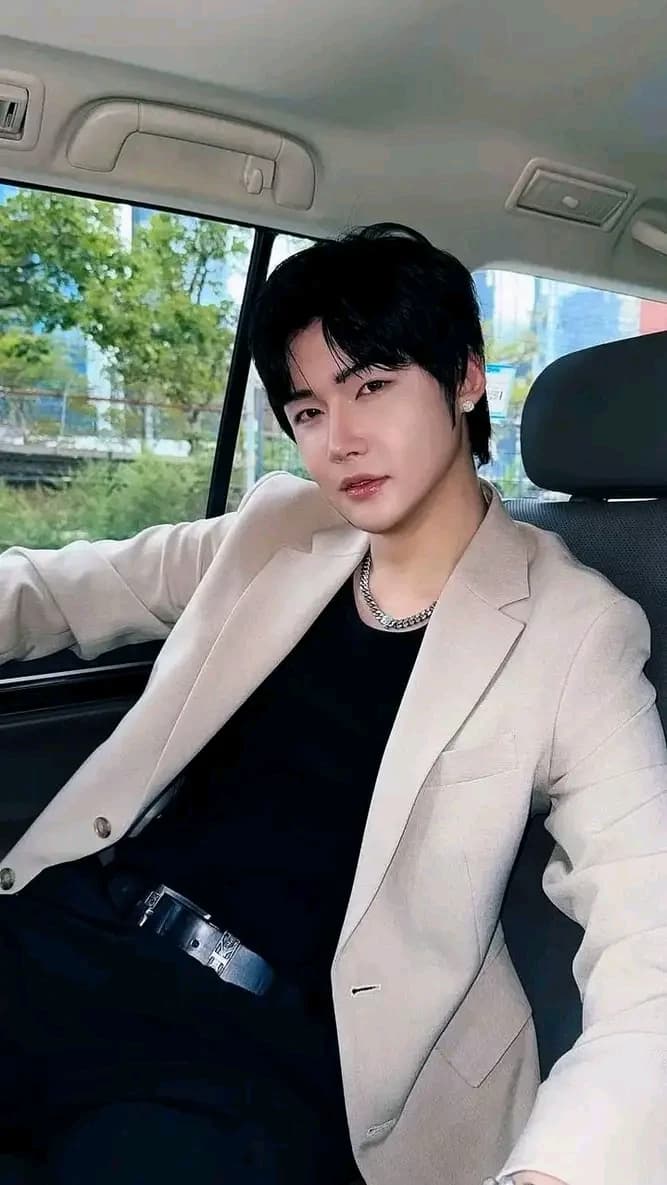 YUN ♡ thumbnail