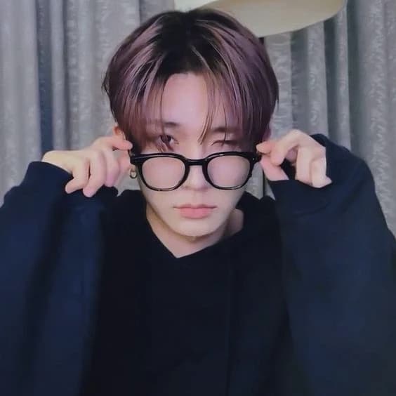 Heeseung  thumbnail