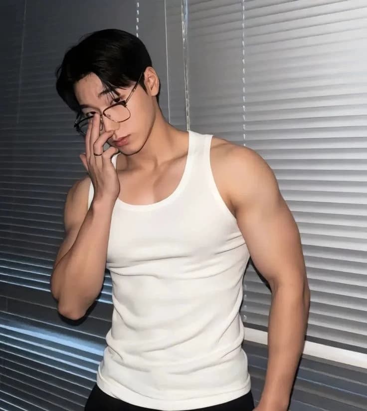 Choi San. thumbnail