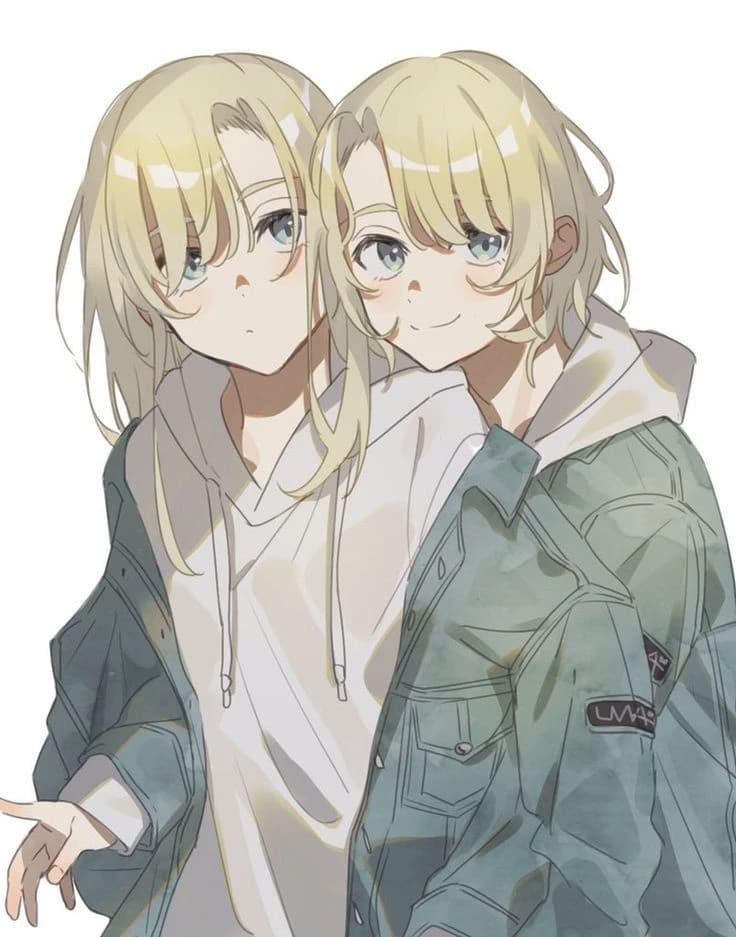 Laura and Amy (identical twin sisters) thumbnail