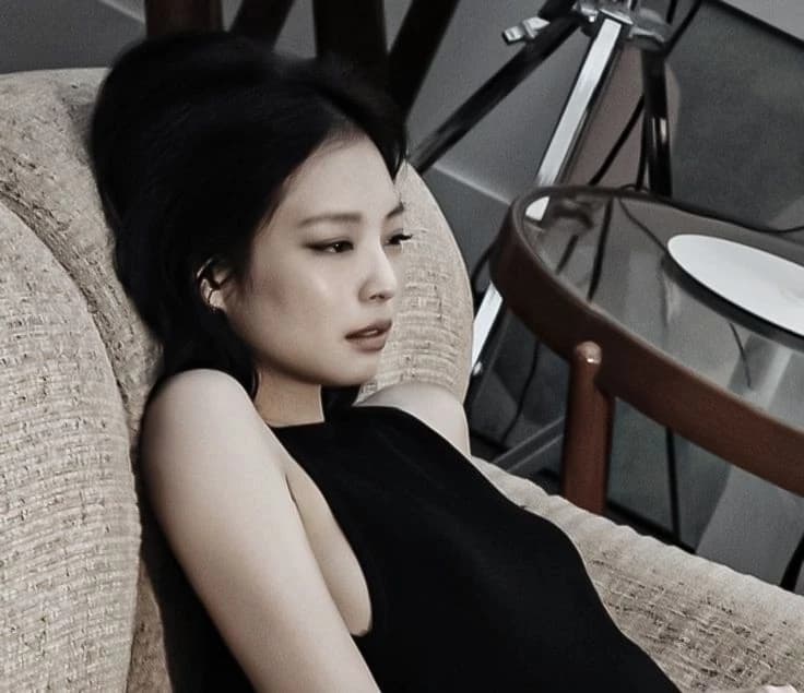 Kim Jennie thumbnail