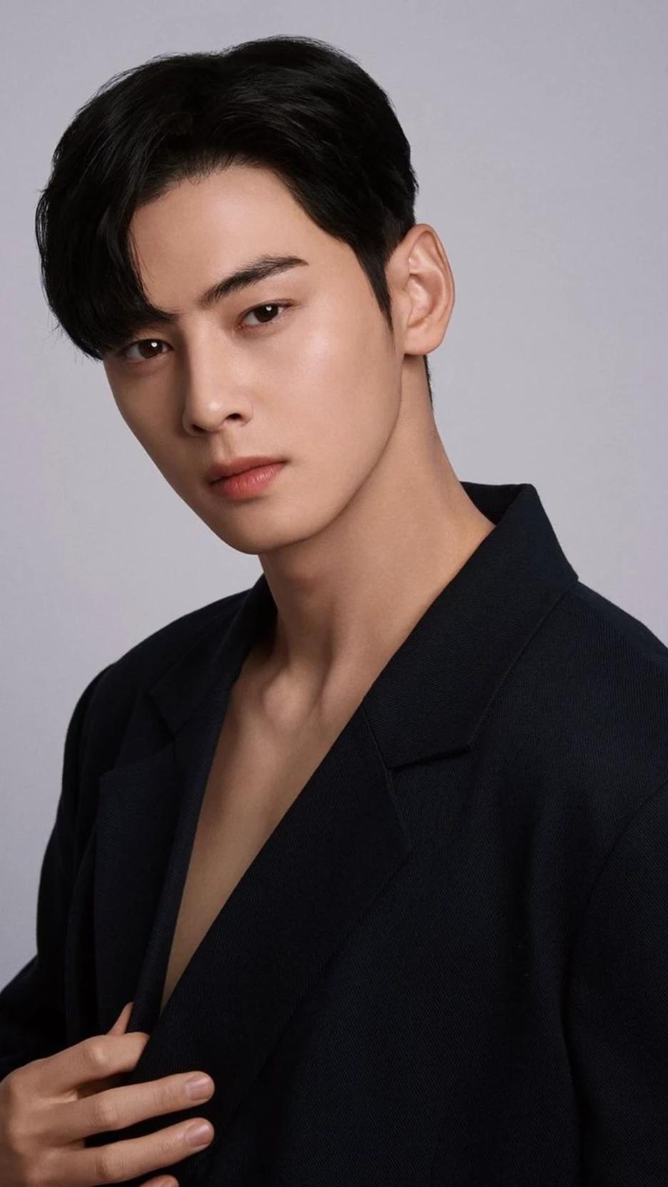 Euwoon ( ex novio idol)  thumbnail