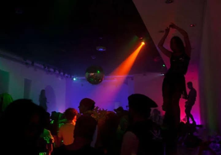 A festa thumbnail