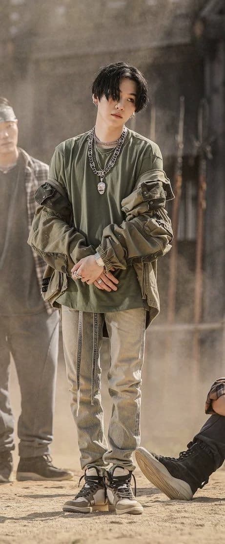 Suga (Min Yoon-gi), the Dragon God thumbnail