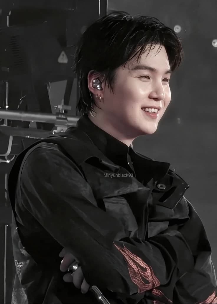 Min Yoongi thumbnail
