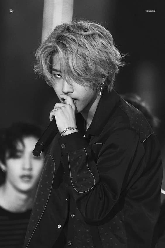 Han Jisung(Hyunsung) thumbnail