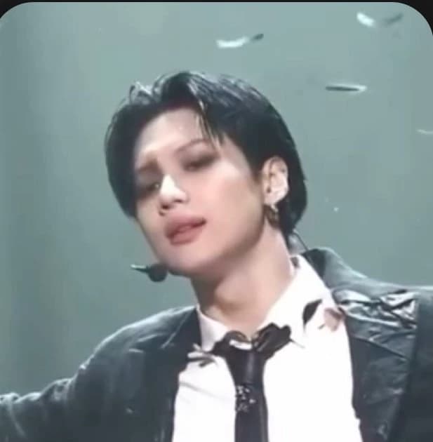 Lee Taemin thumbnail