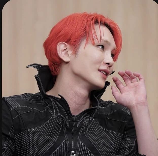 Key (Kim Kibum, older brother with a huge age gap) thumbnail