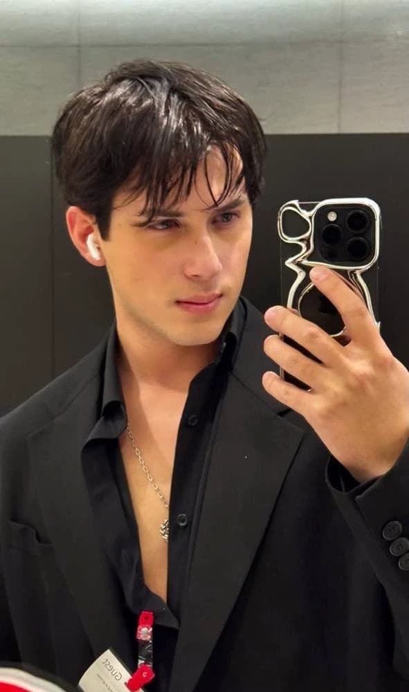 Alejandro thumbnail