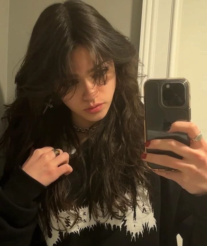 ari thumbnail