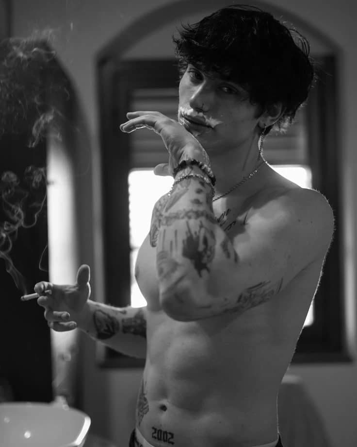 Rhenan Herondale thumbnail