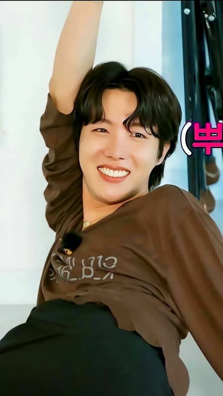 J-hope ♡ thumbnail