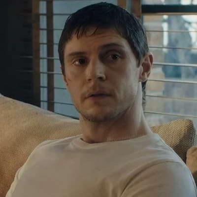 Evan peters thumbnail