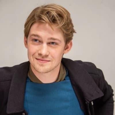 Joe Alwyn thumbnail