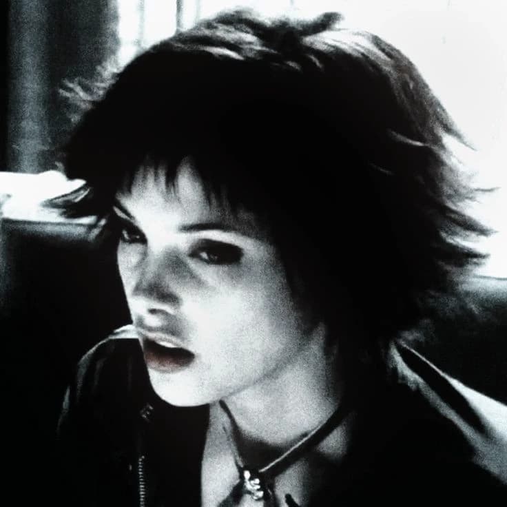 Alice Cullen  thumbnail