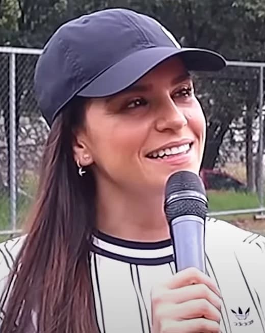 Tania Rincón  thumbnail