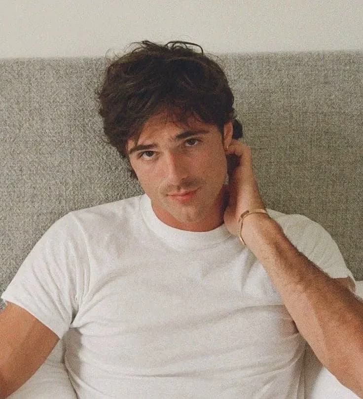 Jacob Elordi. thumbnail