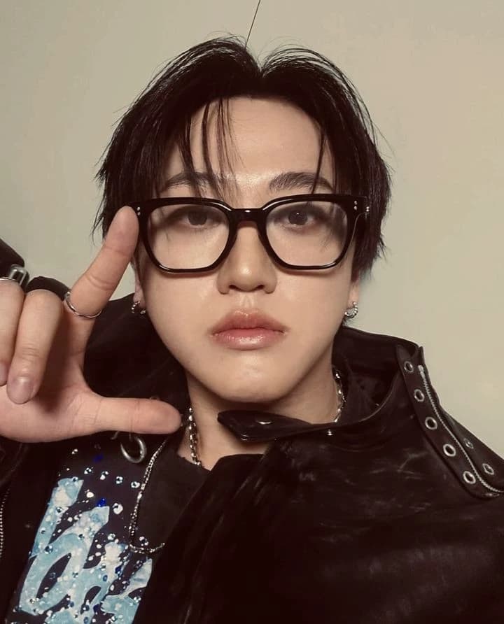 [♡] Changbin.. thumbnail