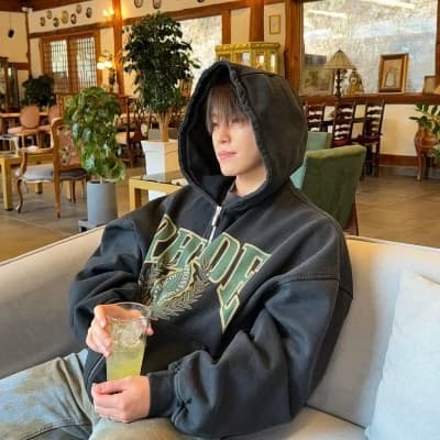 Lee Chan  thumbnail