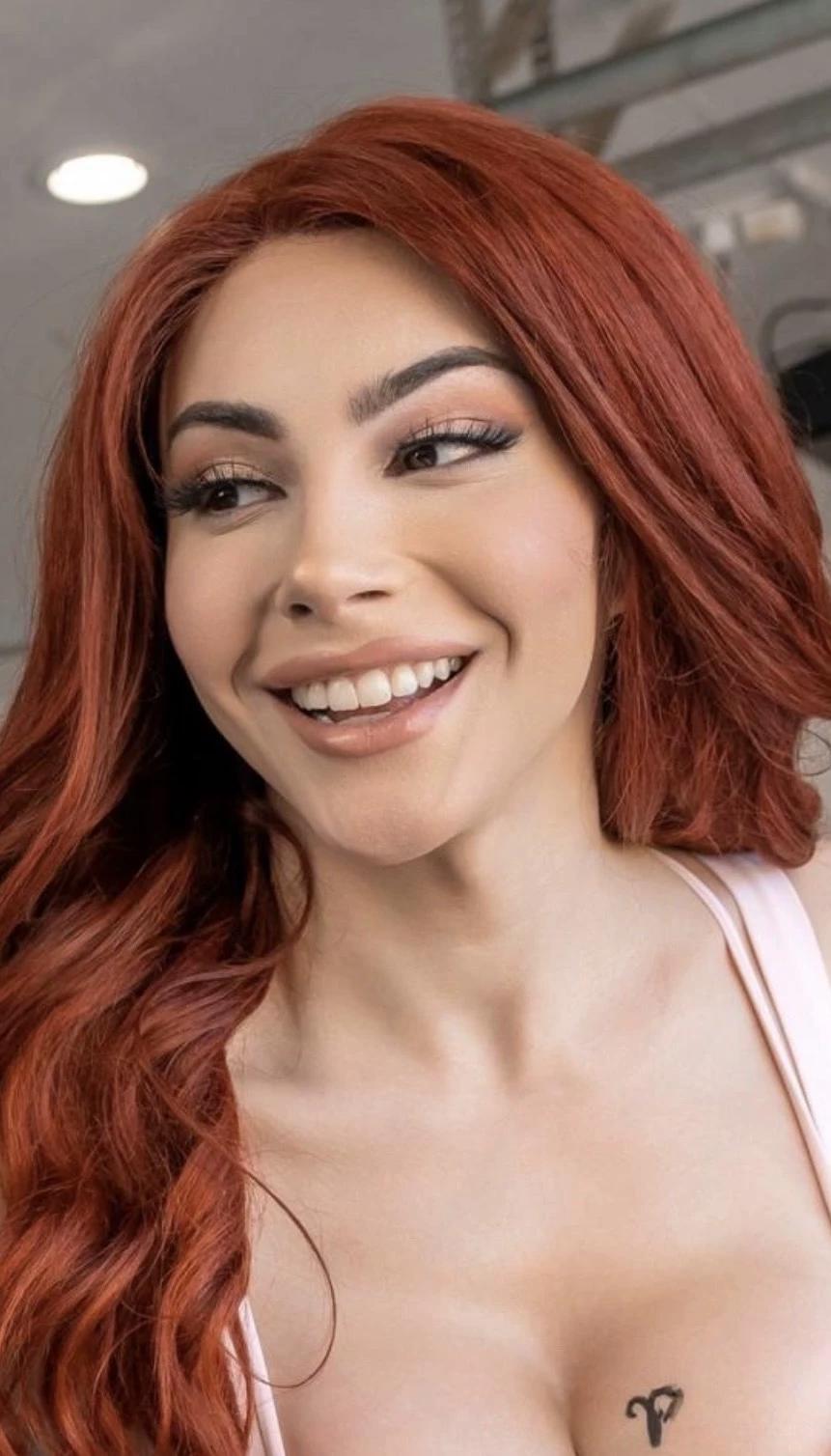 Nicole  thumbnail
