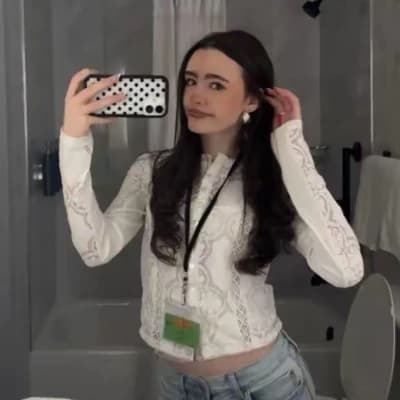 Clara Stack thumbnail
