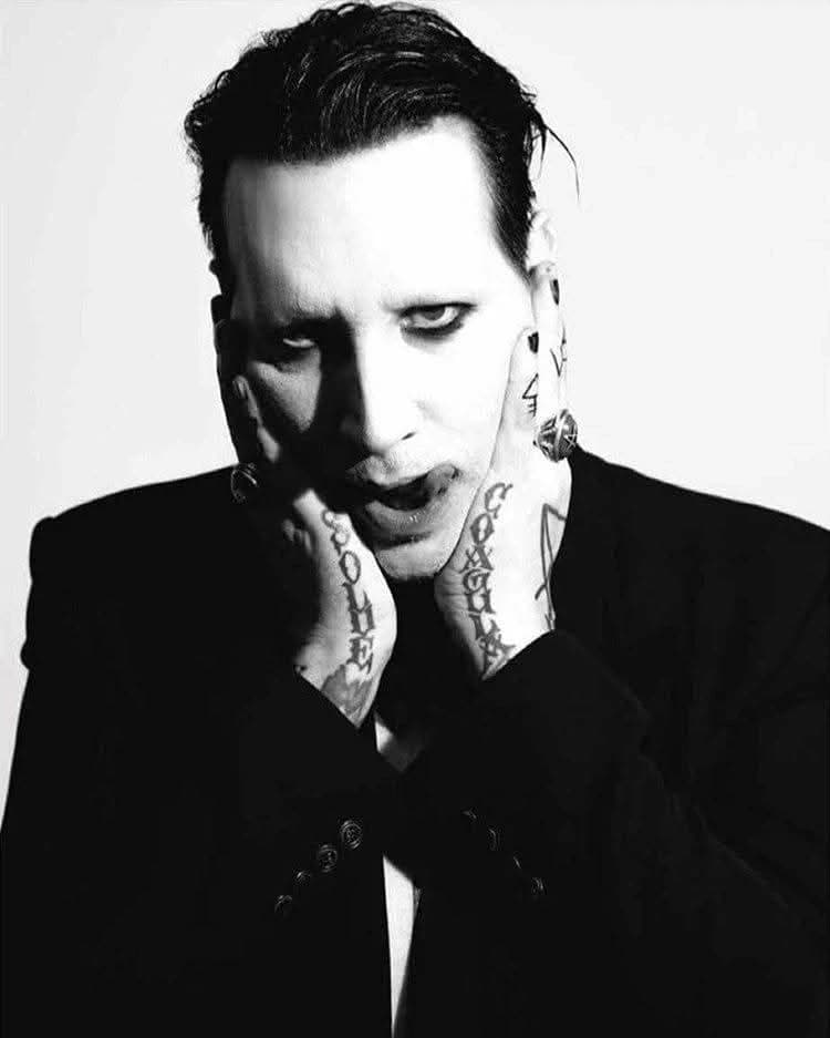 BRIAN HUGH WARNER (MARILYN MANSON) thumbnail