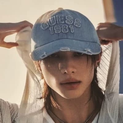 Hyunjin  thumbnail