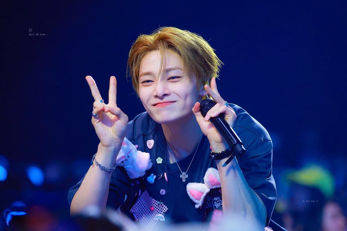 Jeongin thumbnail