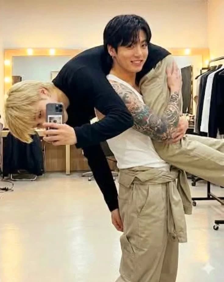 Jungkook- jikook thumbnail