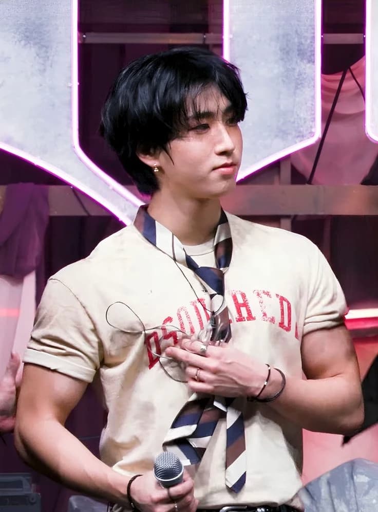 Han Jisung thumbnail