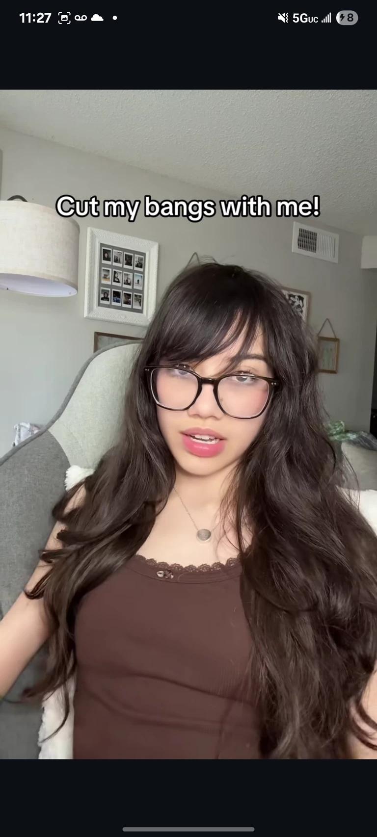 Valeria thumbnail